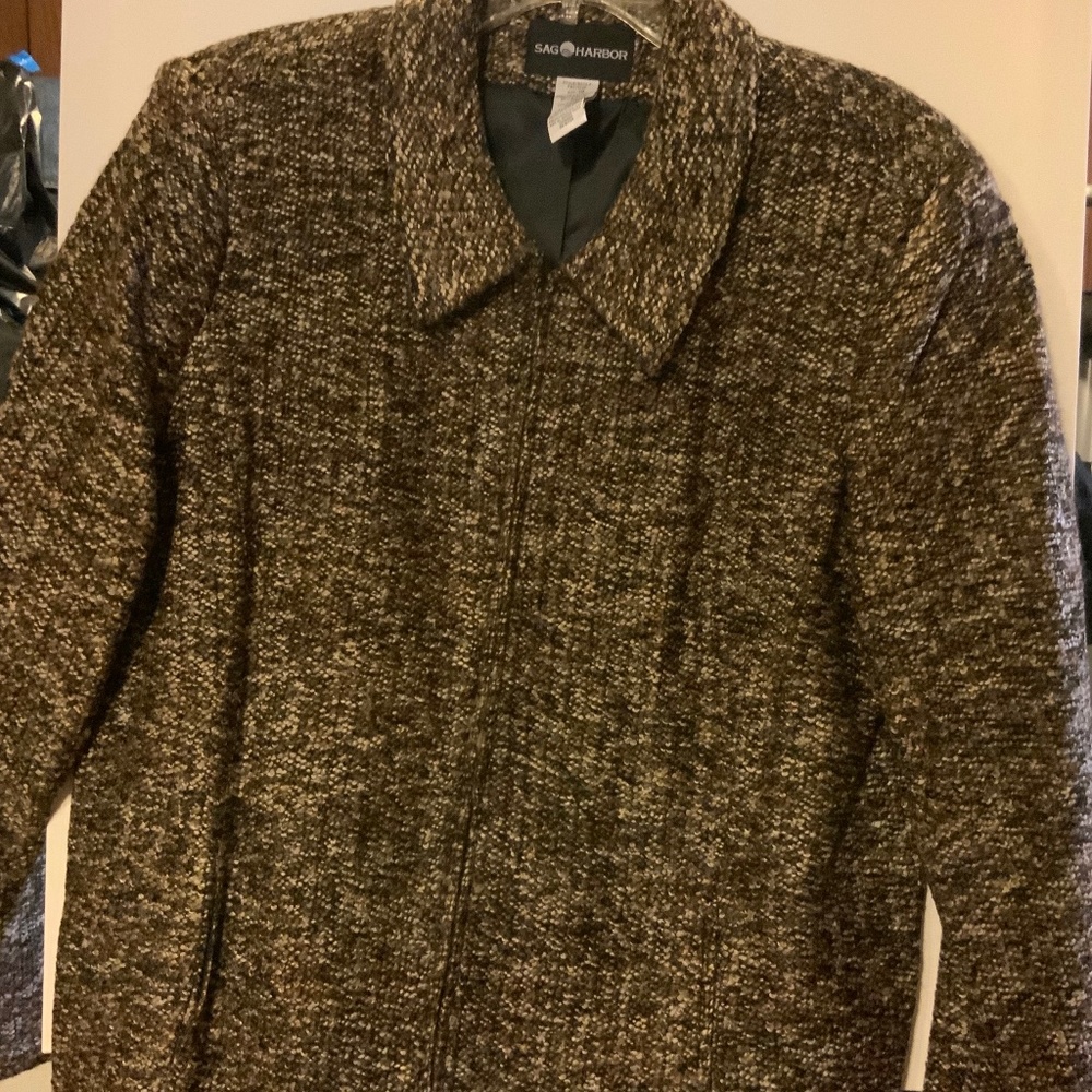 Woman’s dark gray full zipper jacket Sag Harbor